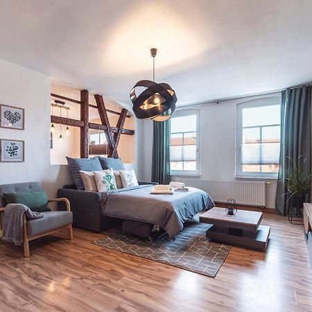 Grosszuegiges Apartment - Zentral - Kueche - Familienfreundlich 에르푸르트 외부 사진